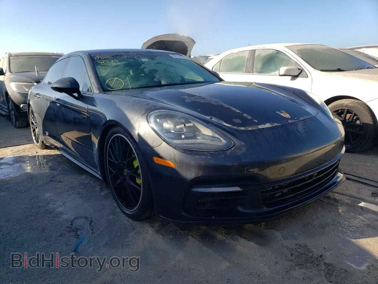 Photo WP0AE2A71KL125278 - PORSCHE PANAMERA 2019