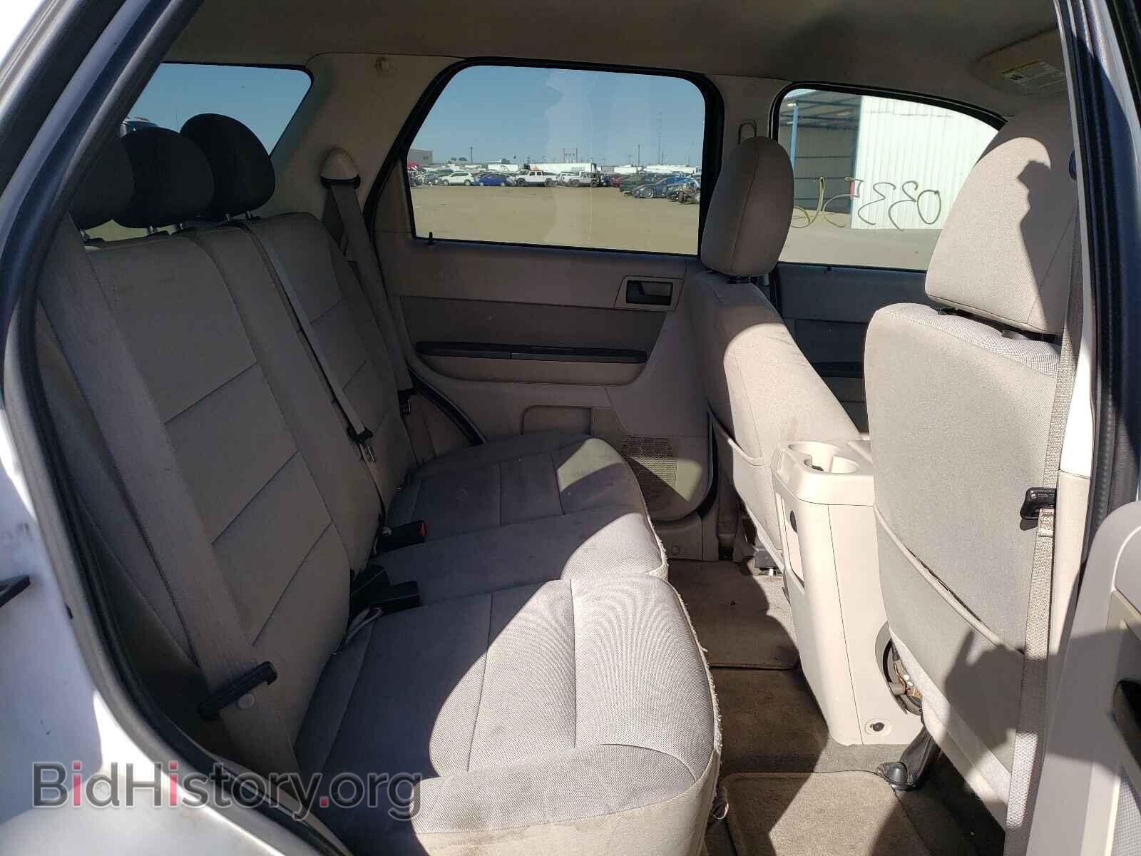 2011 FORD ESCAPE - VIN: 1FMCU9D78BKB66993 - Фото 6