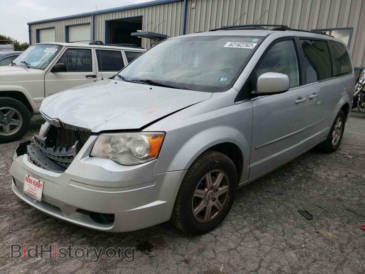 2010 CHRYSLER MINIVAN - VIN: 2A4RR5D12AR450134 - Фото 2