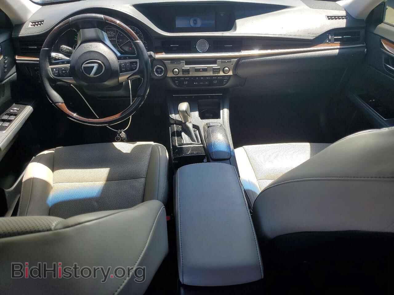 2016 LEXUS ES300 - VIN: JTHBW1GG3G2130786 - Photo 8