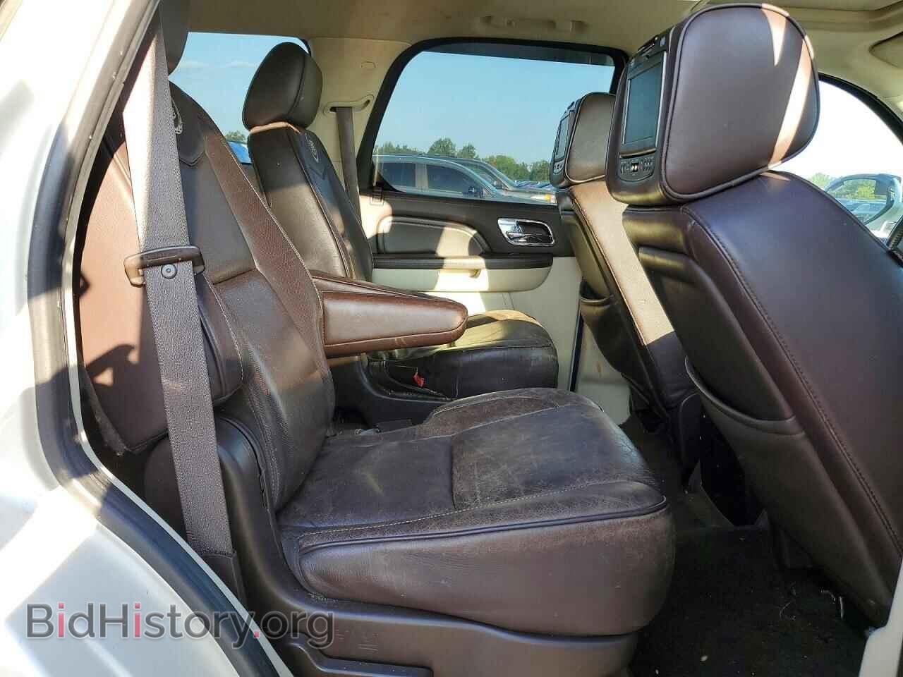 2011 CADILLAC ESCALADE - VIN: 1GYS4DEF7BR260583 - Фото 11