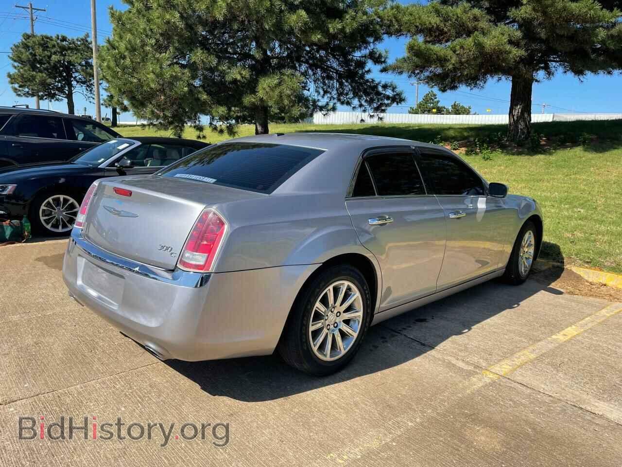 2014 CHRYSLER 300 - VIN: 2C3CCAETXEH117637 - Фото 4