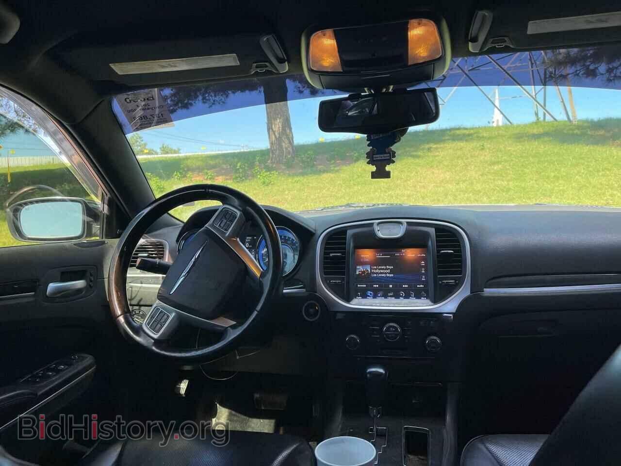 2014 CHRYSLER 300 - VIN: 2C3CCAETXEH117637 - Фото 9
