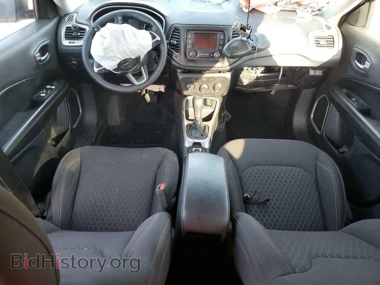 2018 JEEP COMPASS - VIN: 3C4NJCABXJT106979 - Фото 8