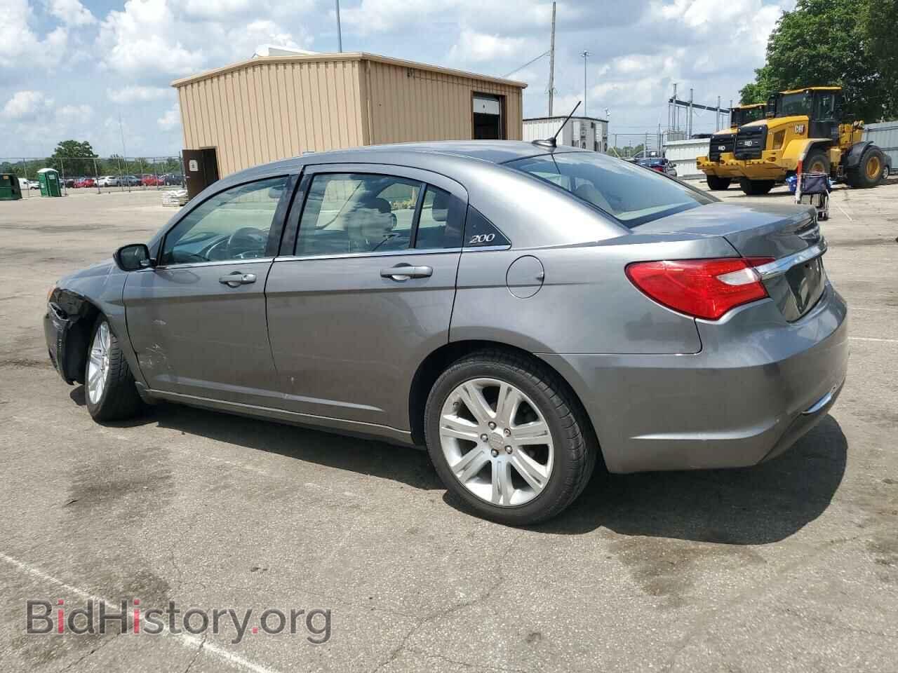 2012 CHRYSLER 200 - VIN: 1C3CCBBB3CN299560 - Фото 2