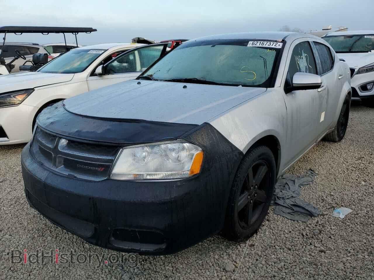 2011 DODGE AVENGER - VIN: 1B3BD1FB3BN560940 - Фото 2