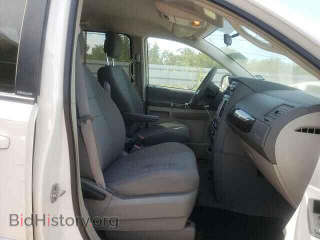 2010 CHRYSLER MINIVAN - VIN: 2A4RR2D13AR376429 - Фото 5