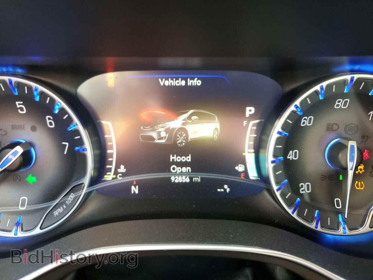 2018 CHRYSLER PACIFICA - VIN: 2C4RC1EG4JR211736 - Фото 8
