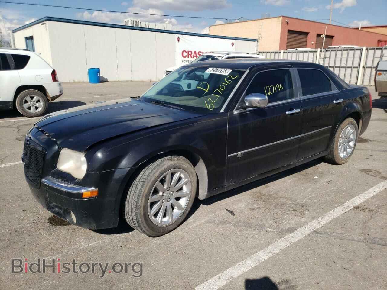 Photo 2C3CA6CT8AH126241 - CHRYSLER 300 2010