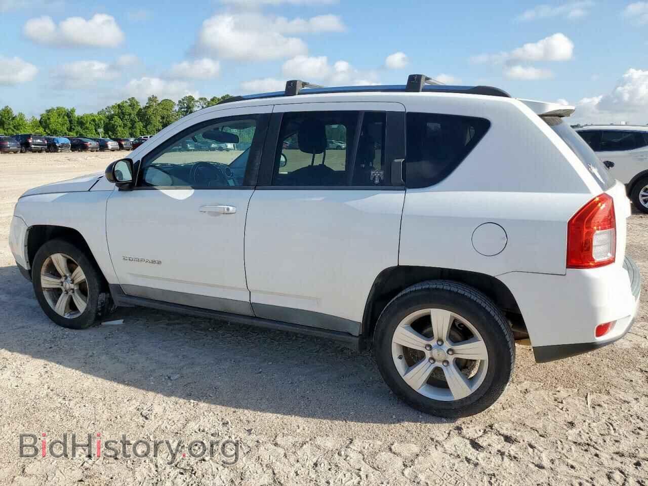 2011 JEEP COMPASS - VIN: 1J4NT1FA3BD137930 - Фото 2
