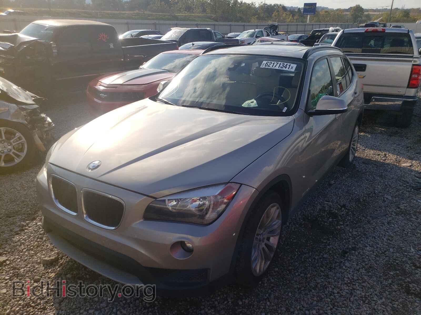 2014 BMW X1 - VIN: WBAVM1C55EVW54121 - Фото 2