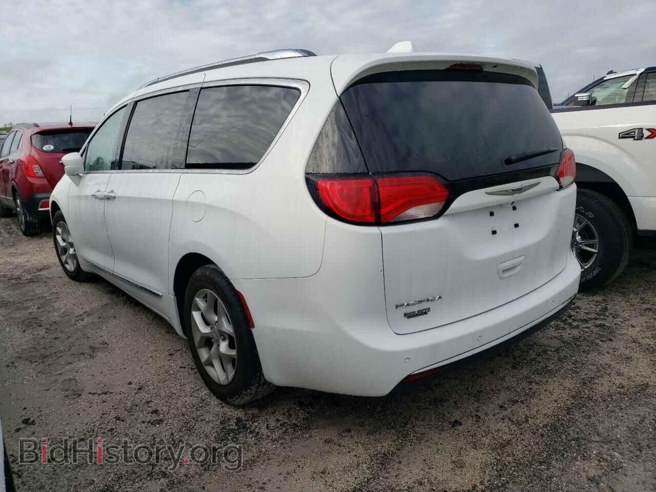 2019 CHRYSLER PACIFICA - VIN: 2C4RC1BG2KR569598 - Photo 3