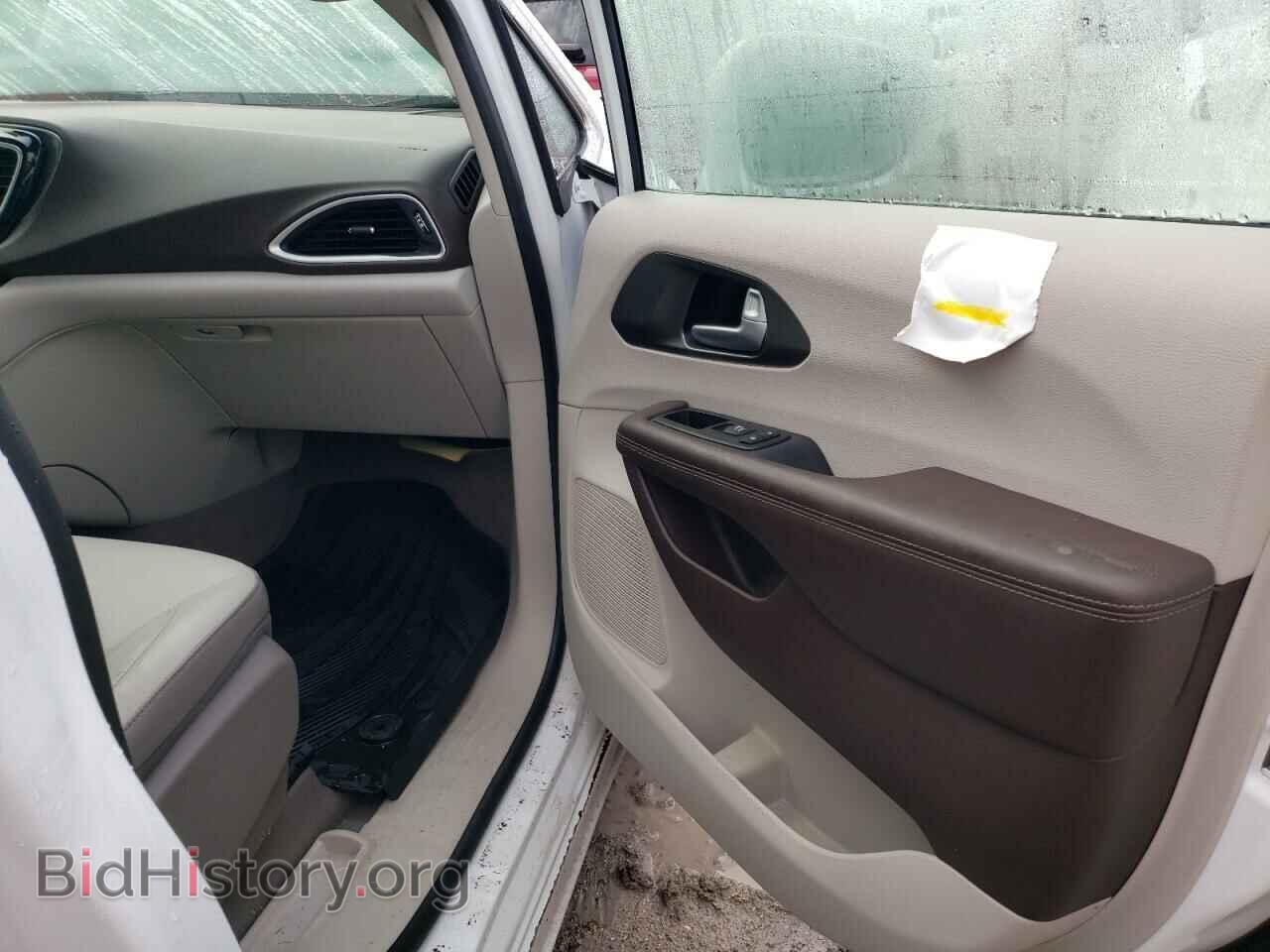 2019 CHRYSLER PACIFICA - VIN: 2C4RC1BG2KR569598 - Photo 9