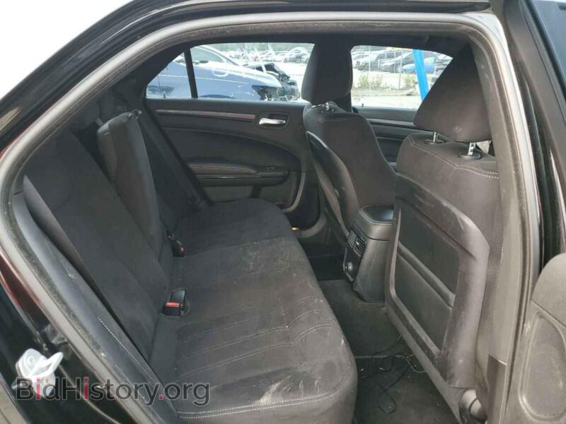 2012 Chrysler 300 (VIN 2C3CCABG2CH140446) — фото 10 из 12
