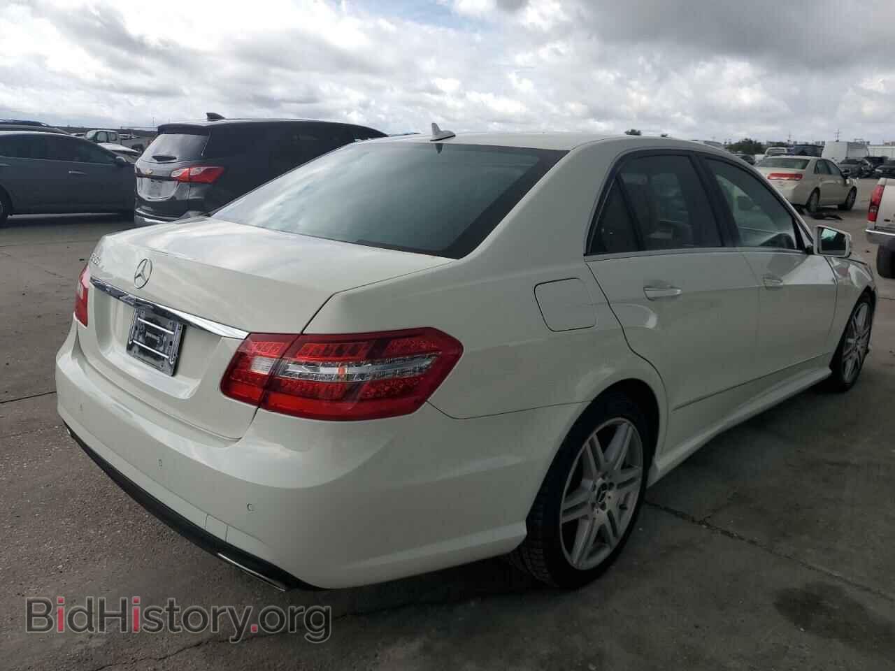 2010 MERCEDES-BENZ E-CLASS - VIN: WDDHF7CB5AA242811 - Фото 3