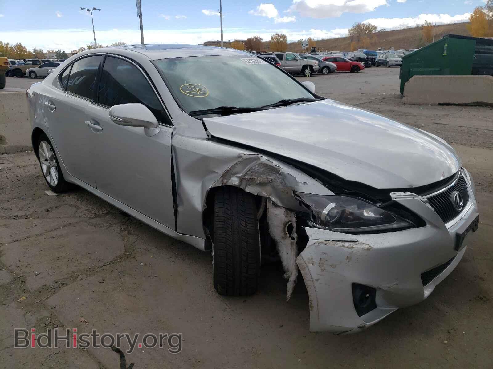 Photo JTHCF5C21B5052022 - LEXUS IS 2011