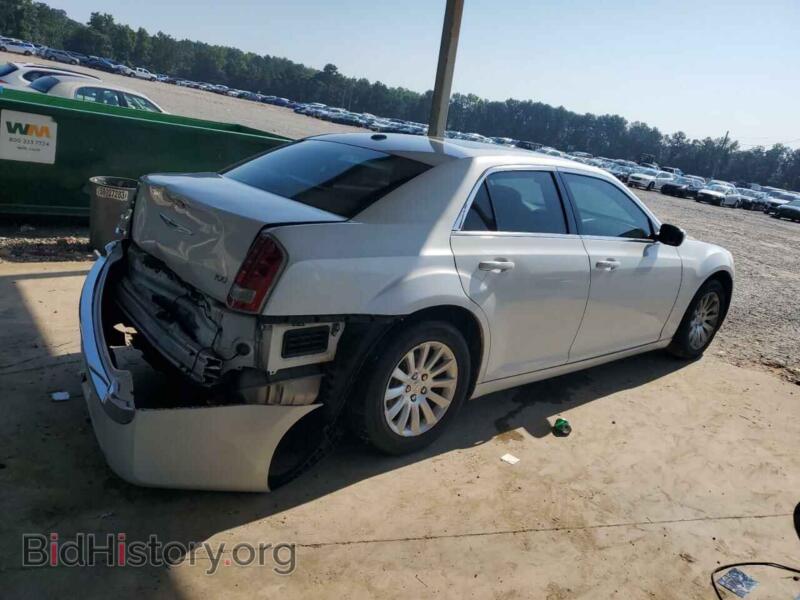 2014 Chrysler 300 (VIN 2C3CCAAG0EH157587) — фото 3 из 12