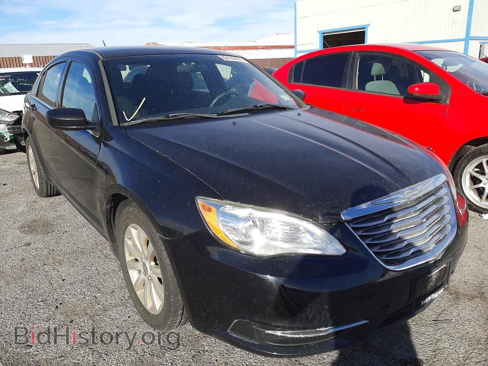 Photo 1C3BC1FB1BN617884 - CHRYSLER 200 2011
