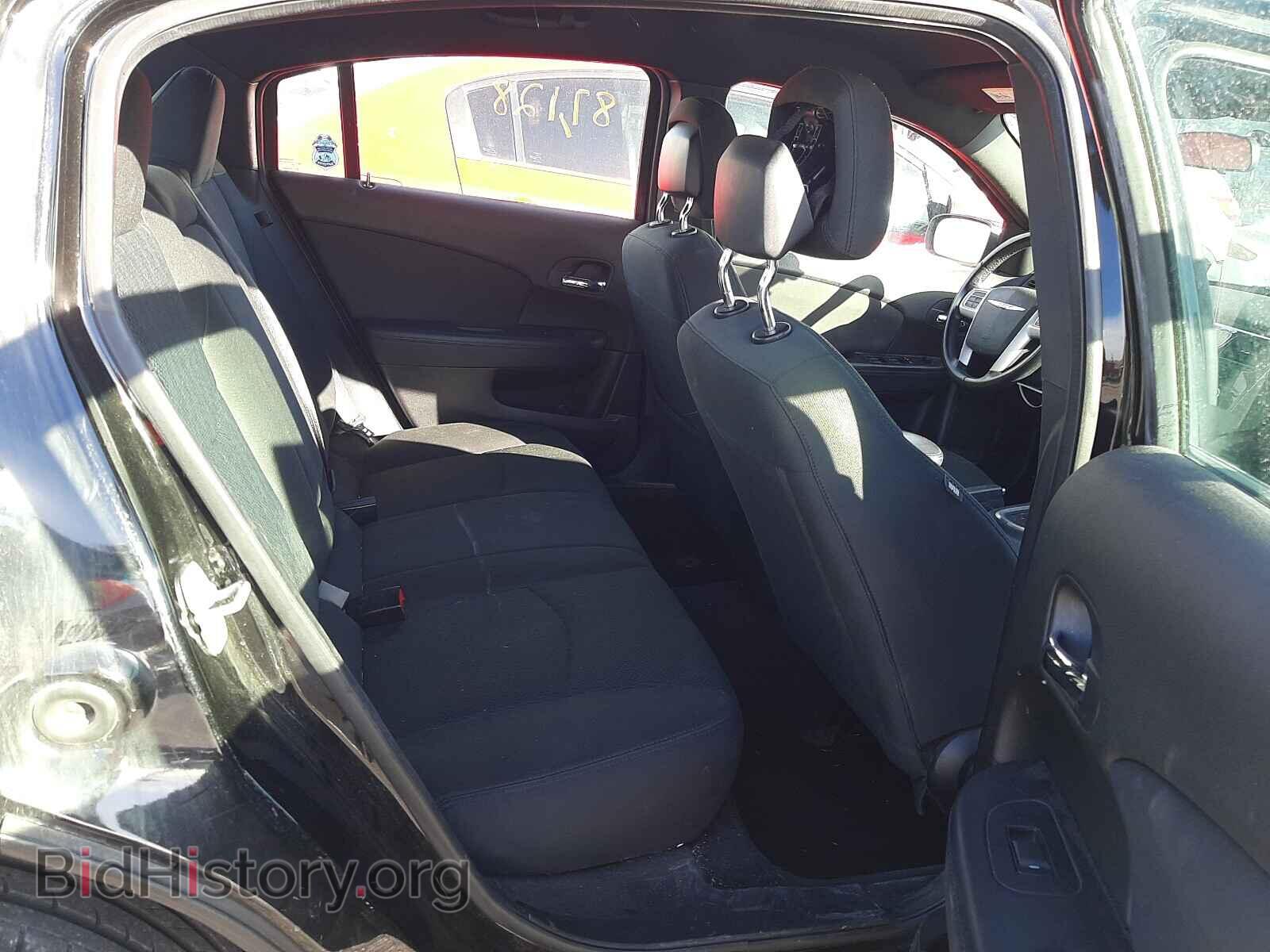 2011 CHRYSLER 200 - VIN: 1C3BC1FB1BN617884 - Фото 6