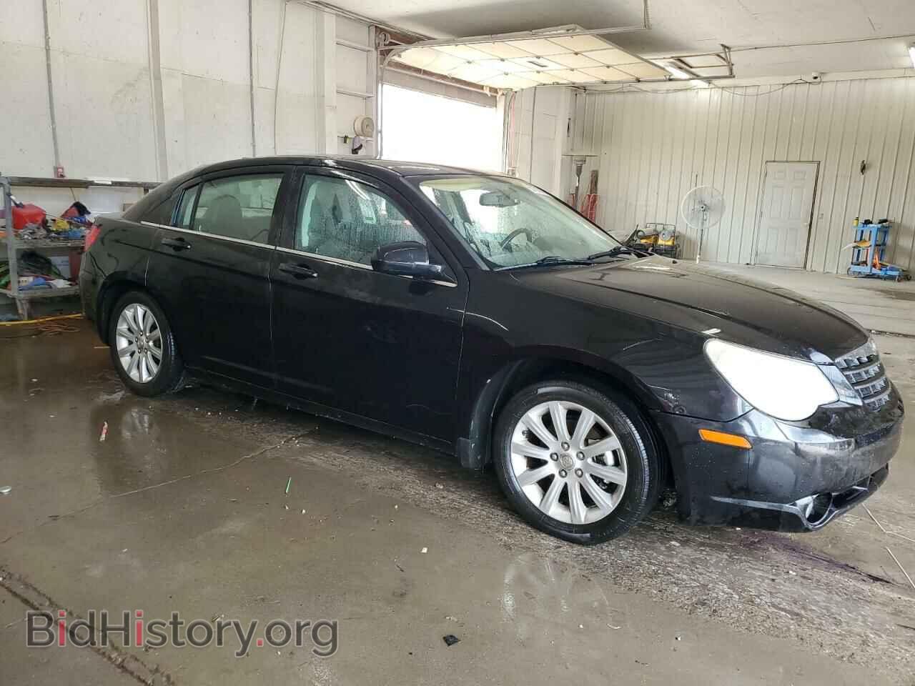 2010 CHRYSLER SEBRING - VIN: 1C3CC5FB2AN229671 - Фото 4