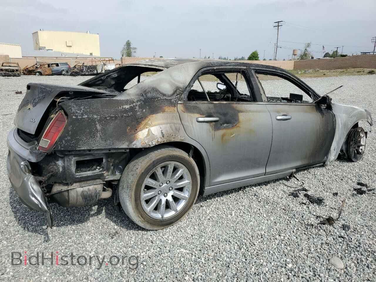 2011 CHRYSLER 300 - VIN: 2C3CA5CG0BH550432 - Фото 3