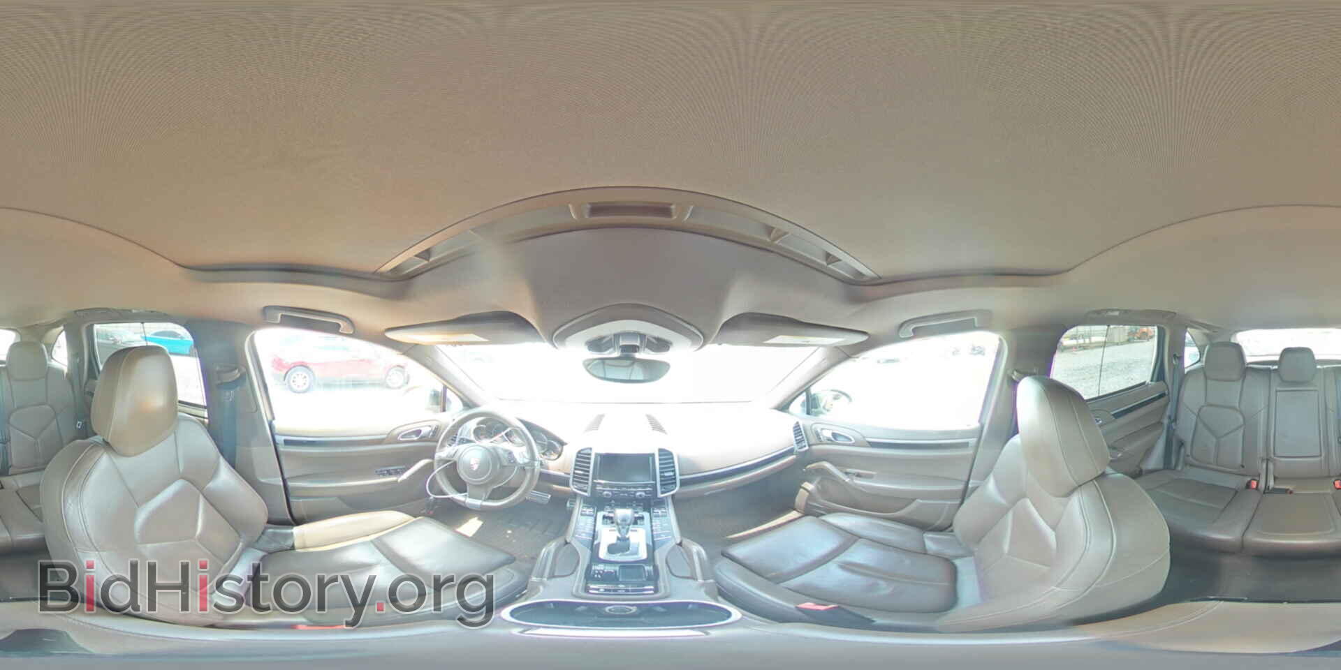 2011 PORSCHE CAYENNE - VIN: WP1AB2A29BLA42077 - Фото 15