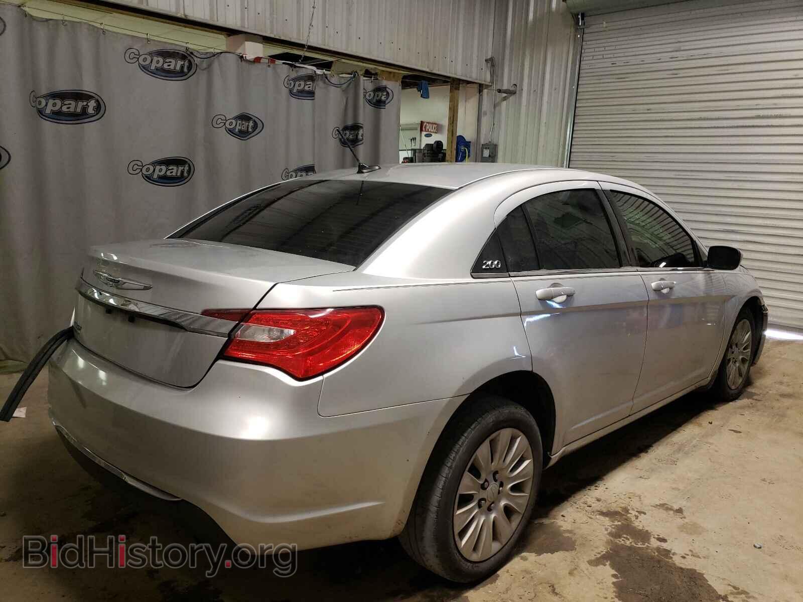 2012 CHRYSLER 200 - VIN: 1C3CCBAB3CN295641 - Фото 4