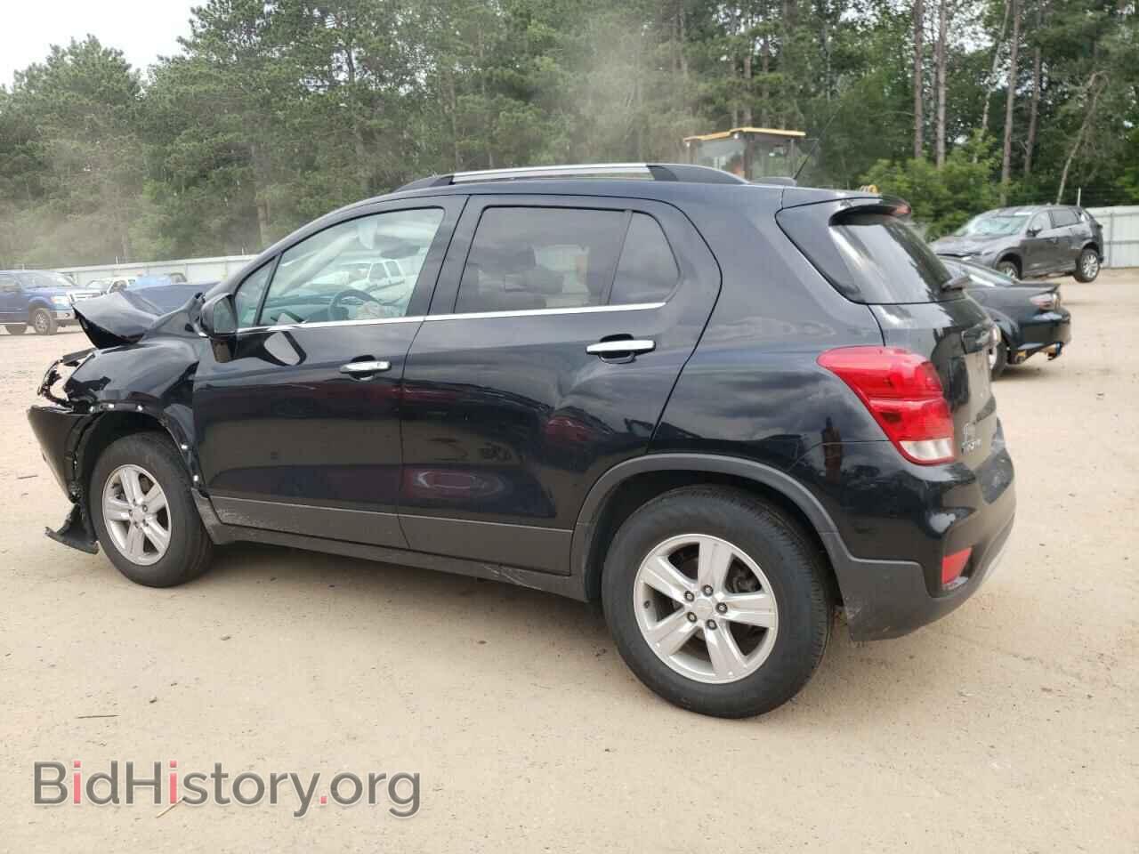 2017 CHEVROLET TRAX - VIN: 3GNCJPSB2HL274677 - Фото 2