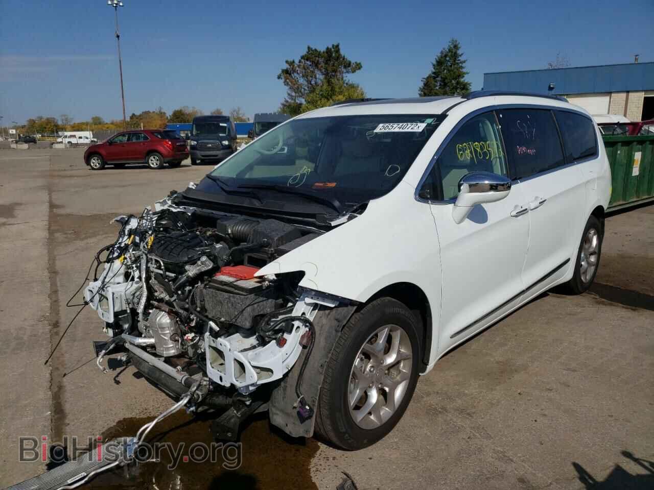 2020 CHRYSLER PACIFICA - VIN: 2C4RC1GGXLR229691 - Photo 2