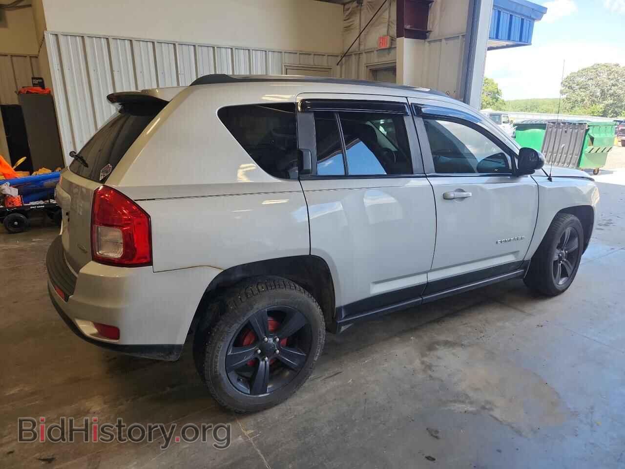 2011 JEEP COMPASS - VIN: 1J4NT1FB4BD236457 - Фото 3