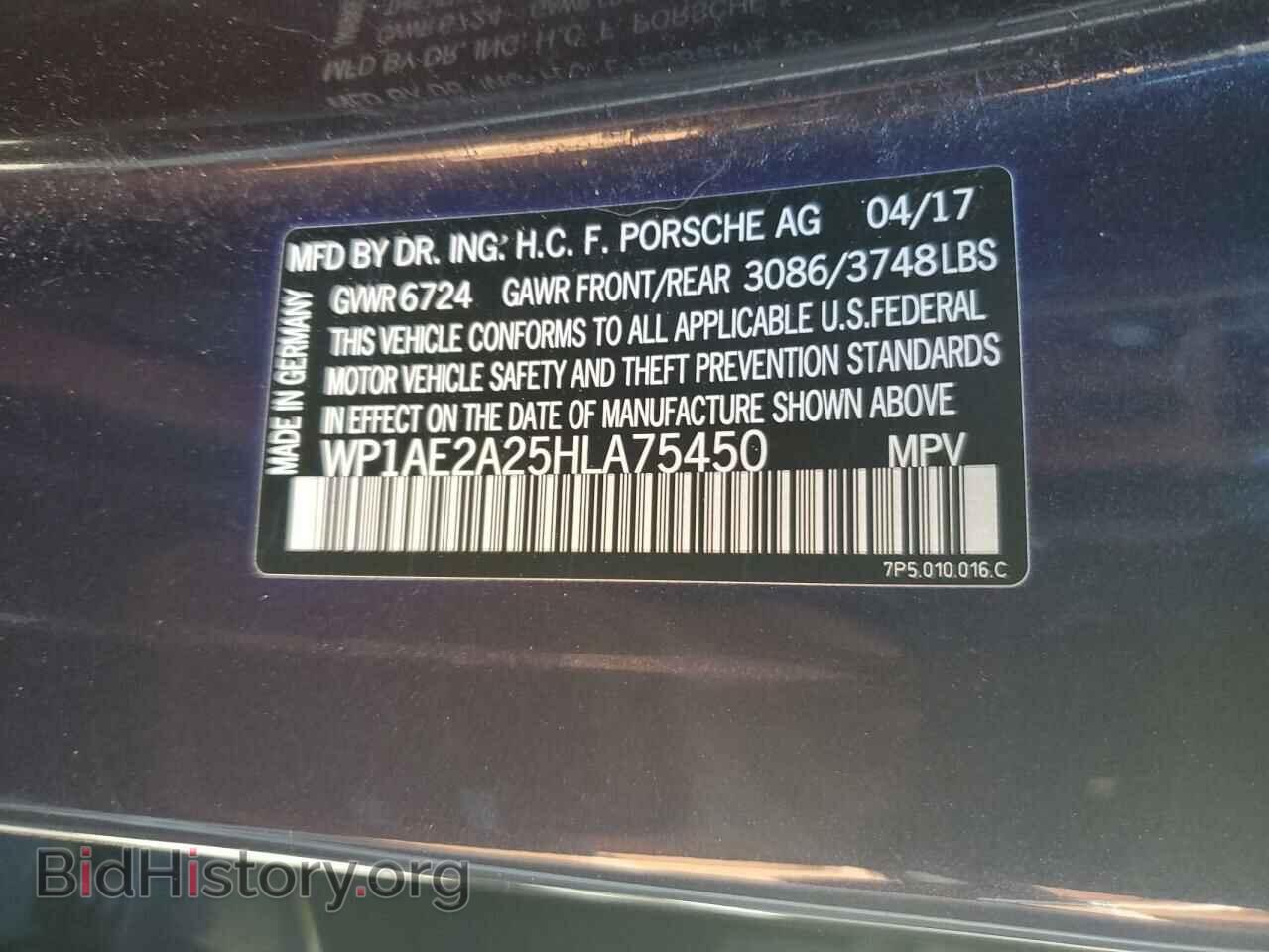 2017 PORSCHE CAYENNE - VIN: WP1AE2A25HLA75450 - Фото 10