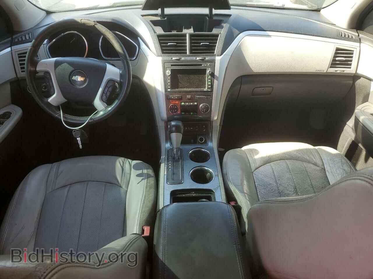 2011 CHEVROLET TRAVERSE - VIN: 1GNKVLED4BJ376972 - Фото 8