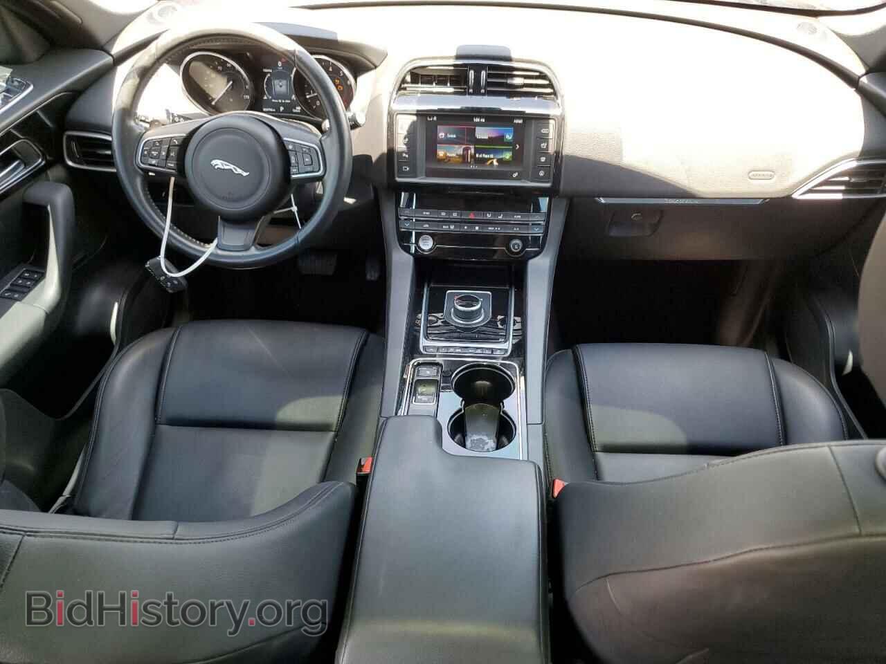 2017 JAGUAR F-PACE - VIN: SADCJ2BV1HA067344 - Фото 8