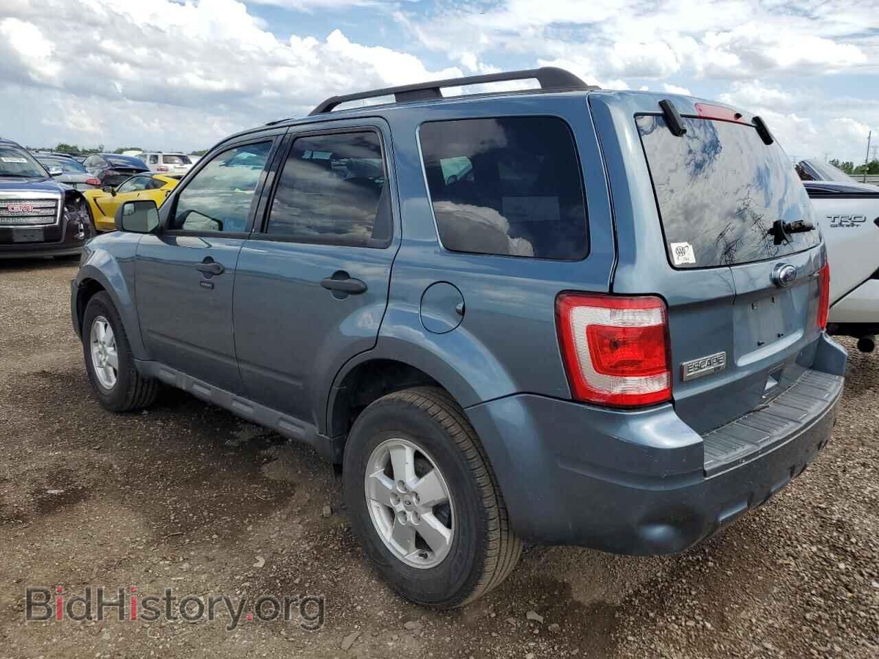2010 FORD ESCAPE - VIN: 1FMCU0D79AKD18502 - Фото 2
