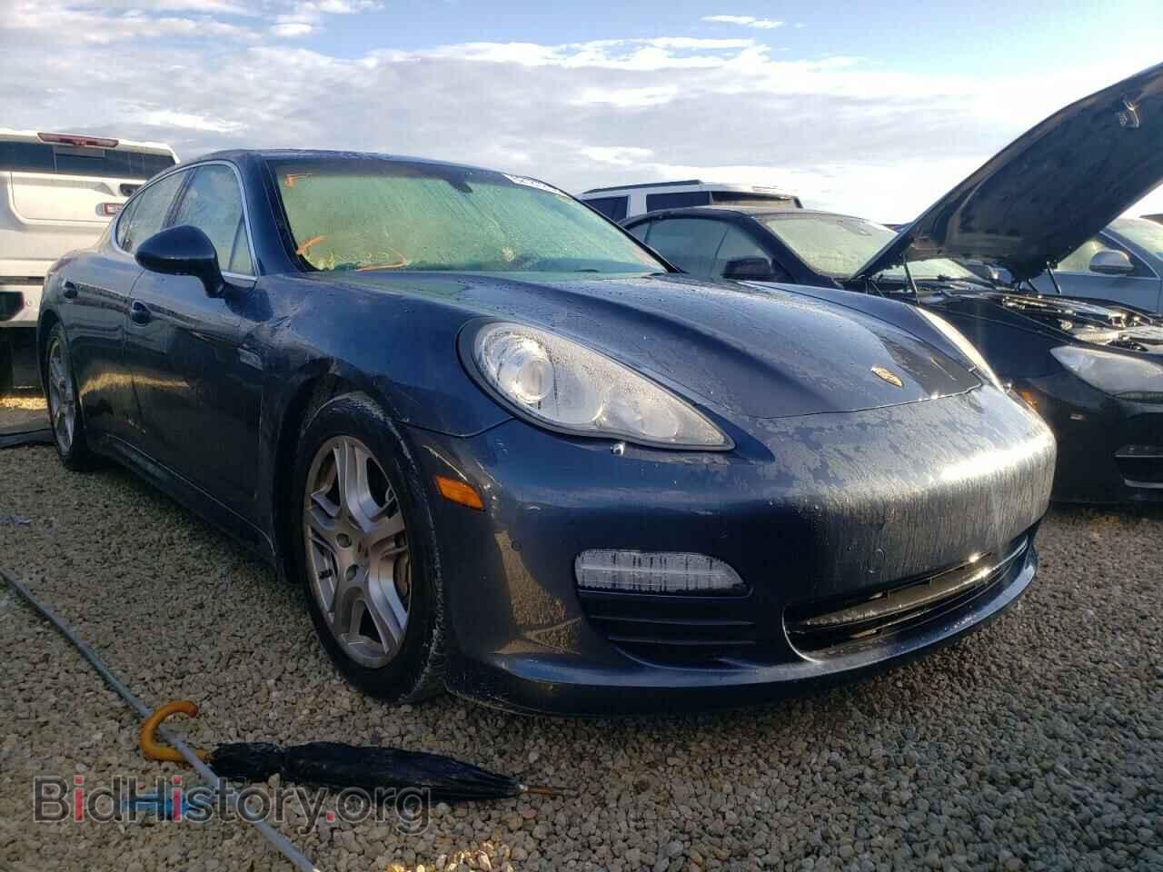 Photo WP0AB2A79BL060477 - PORSCHE PANAMERA 2011