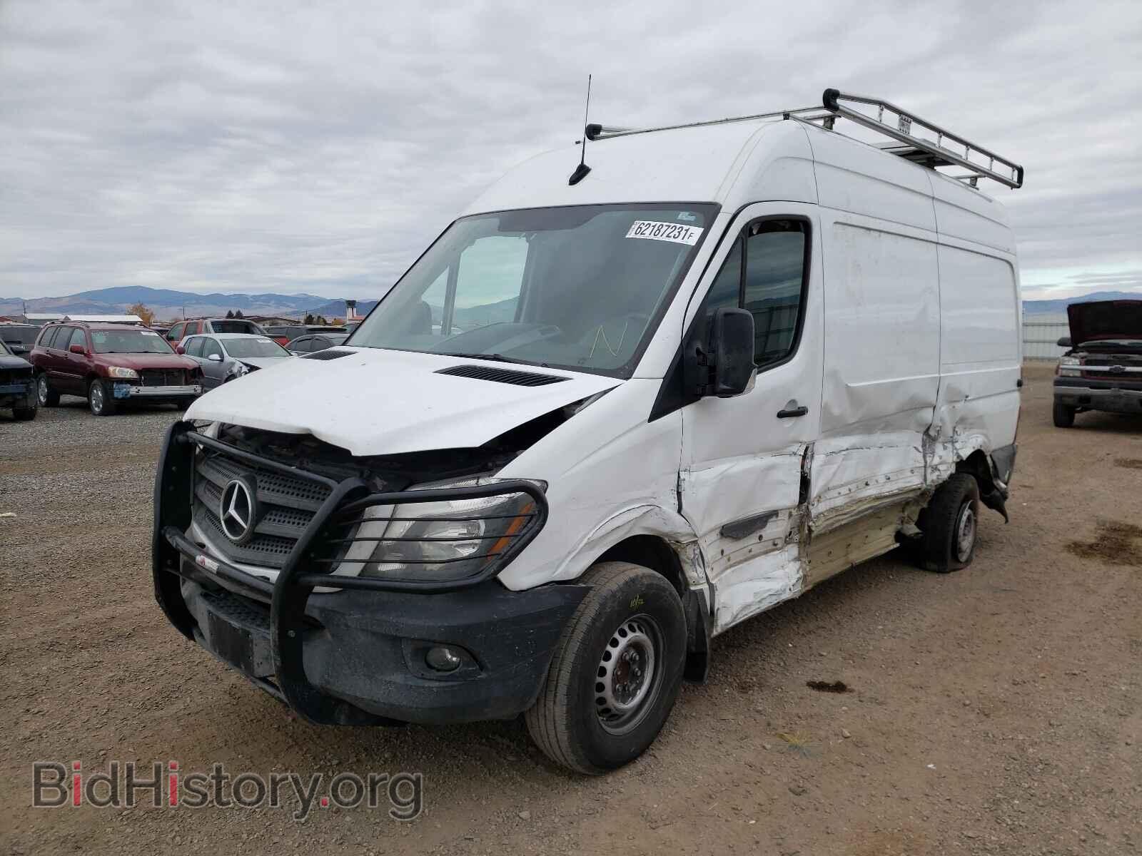 2017 MERCEDES-BENZ SPRINTER - VIN: WD3PE7CD4HP547843 - Photo 2