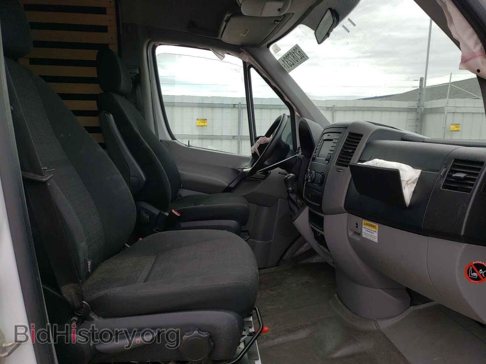 2017 MERCEDES-BENZ SPRINTER - VIN: WD3PE7CD4HP547843 - Photo 5