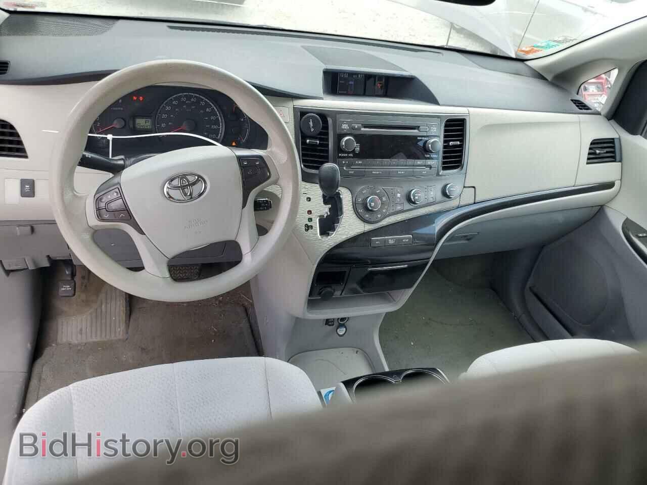 2012 TOYOTA All Models - VIN: 5TDKK3DC8CS225664 - Фото 8