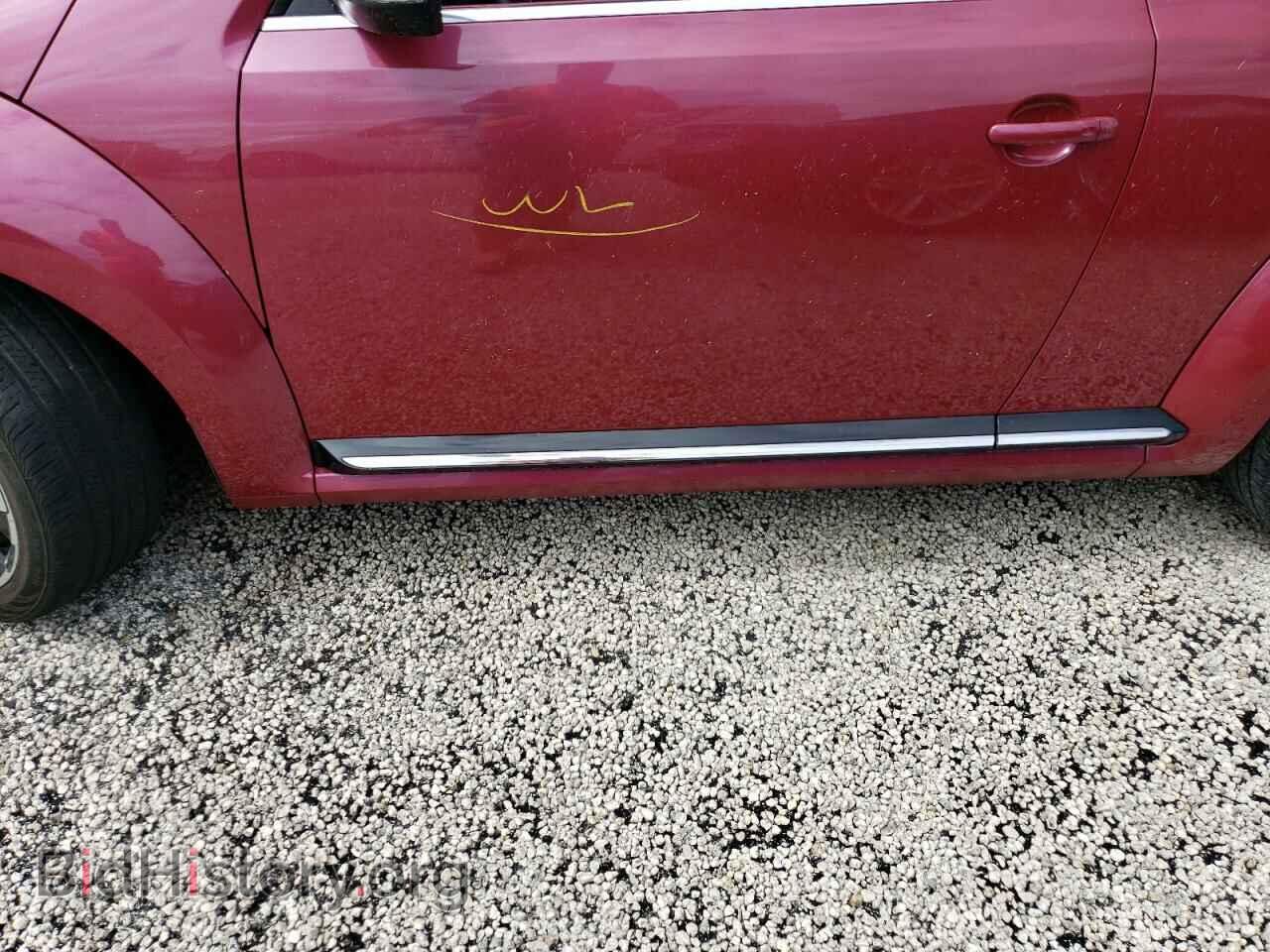 2017 VOLKSWAGEN BEETLE - VIN: 3VW517AT9HM802329 - Фото 9