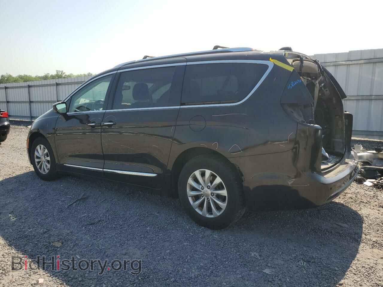 2018 CHRYSLER PACIFICA - VIN: 2C4RC1BG8JR217107 - Фото 2