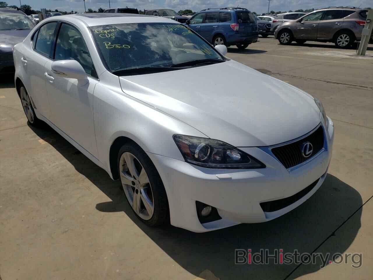 Photo JTHBE5C27B5025504 - LEXUS IS 2011