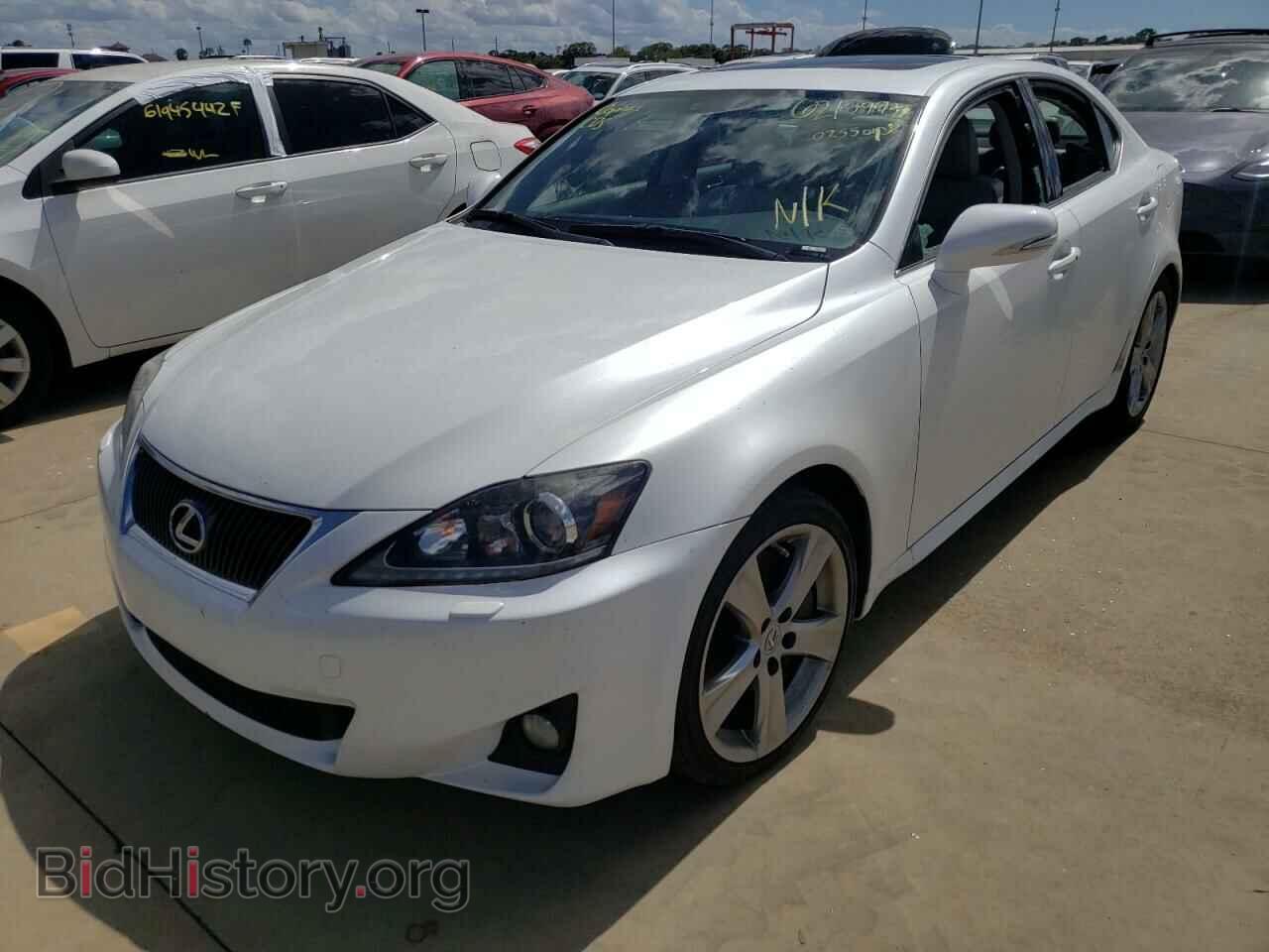 2011 LEXUS IS - VIN: JTHBE5C27B5025504 - Фото 2