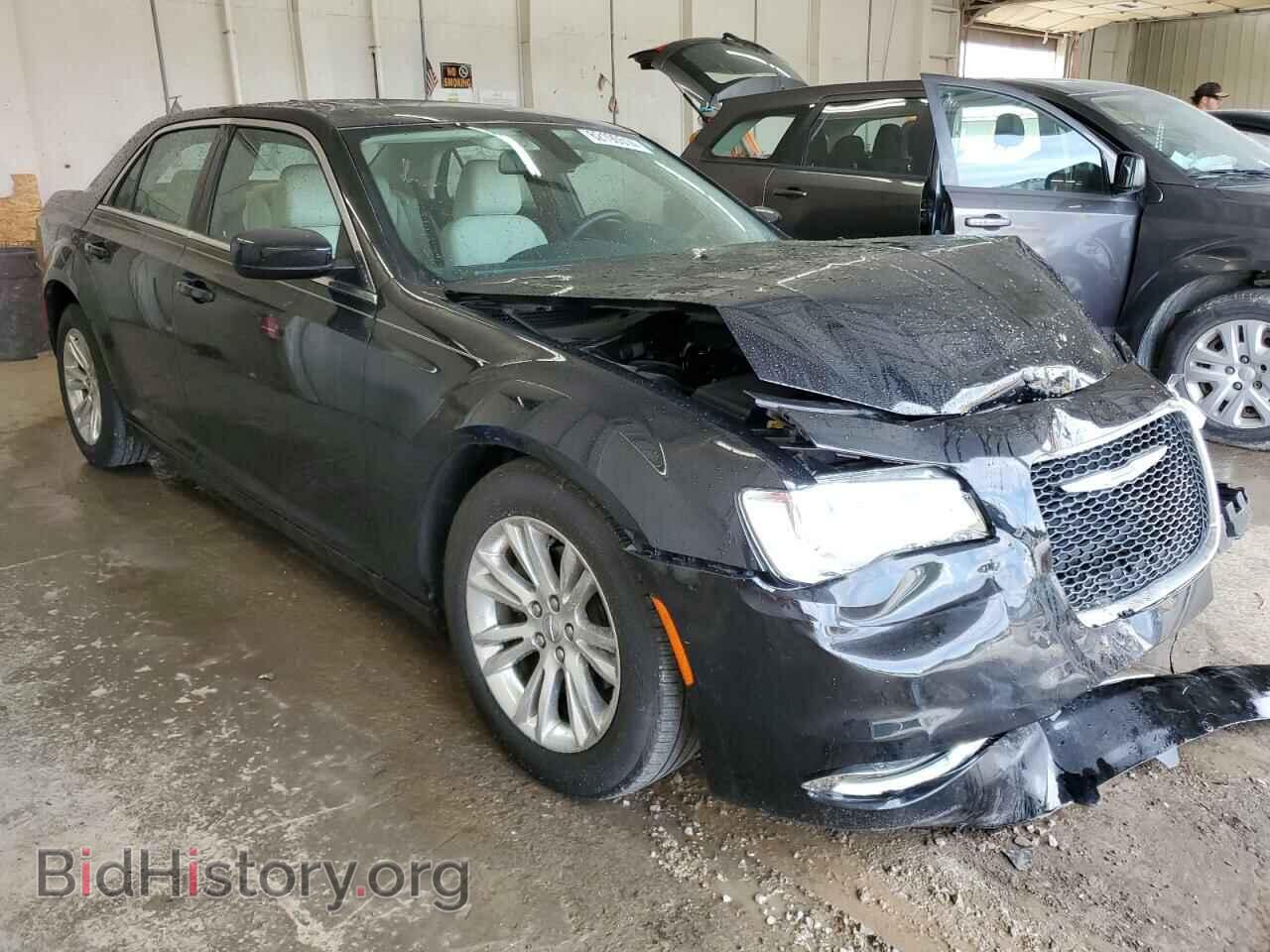 2017 CHRYSLER 300 - VIN: 2C3CCAAGXHH516514 - Фото 4
