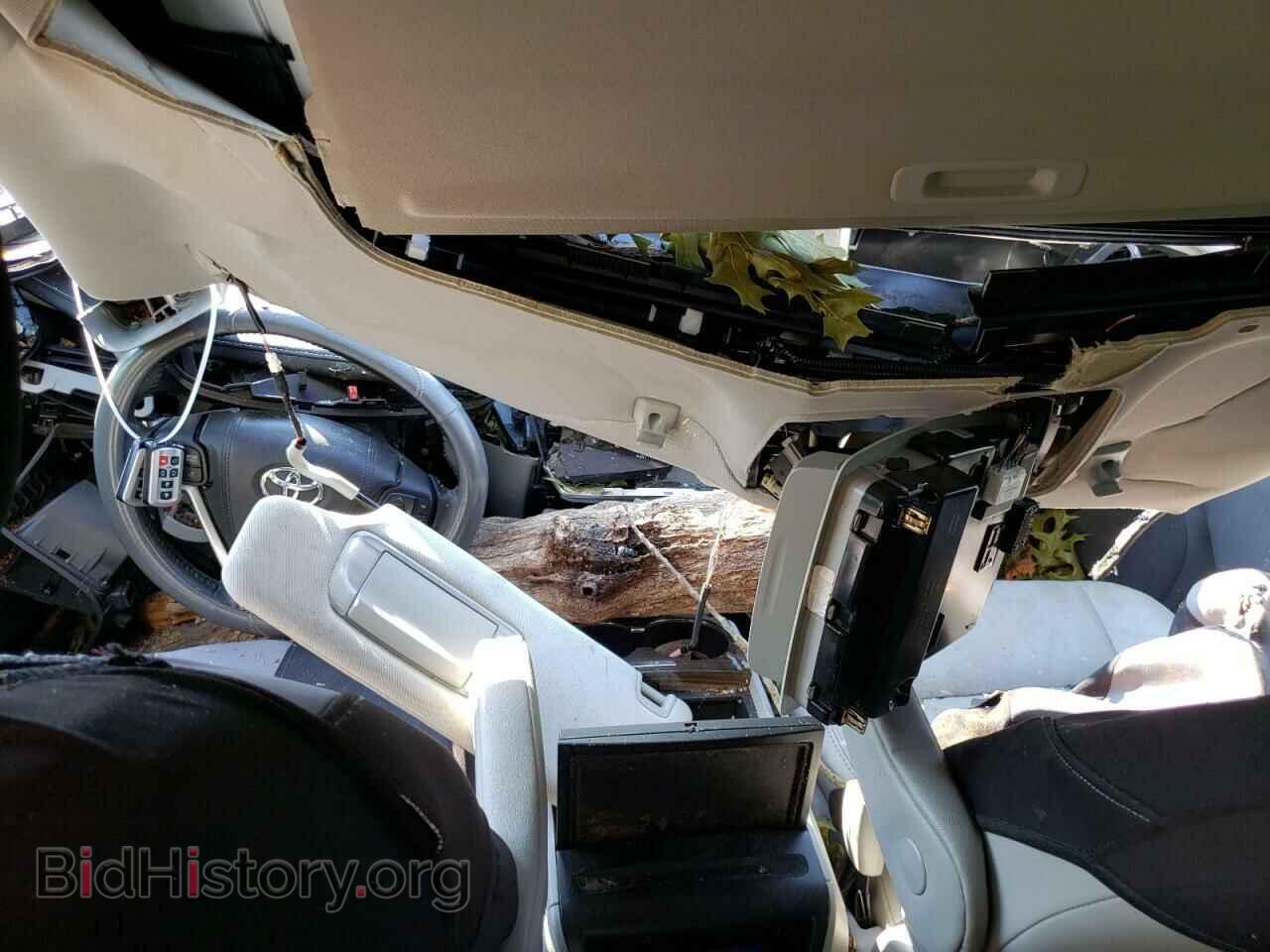 2017 TOYOTA All Models - VIN: 5TDYZ3DC0HS783764 - Фото 8