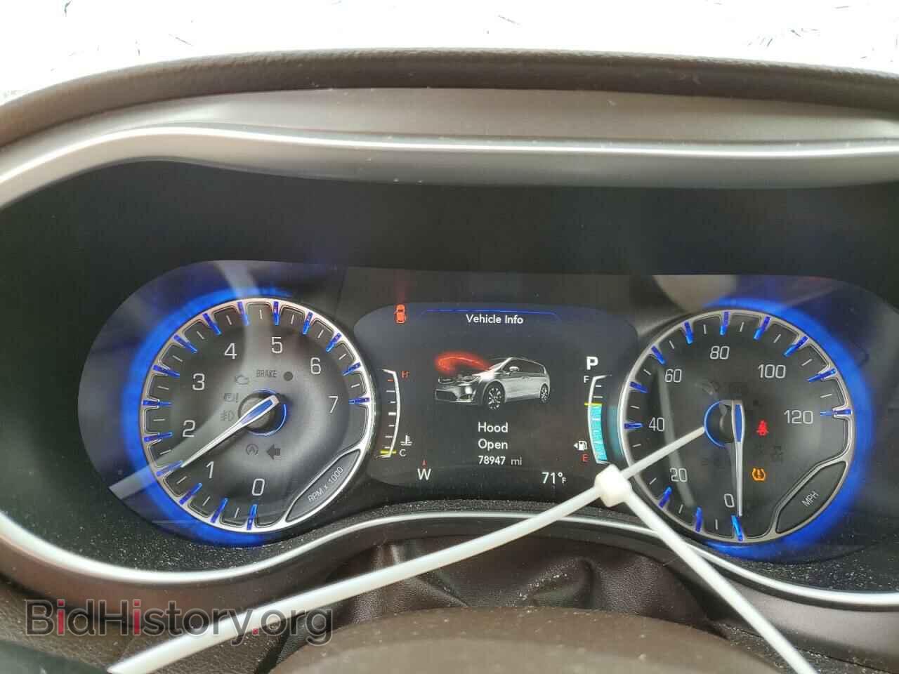 2017 CHRYSLER PACIFICA - VIN: 2C4RC1EG1HR721343 - Photo 9