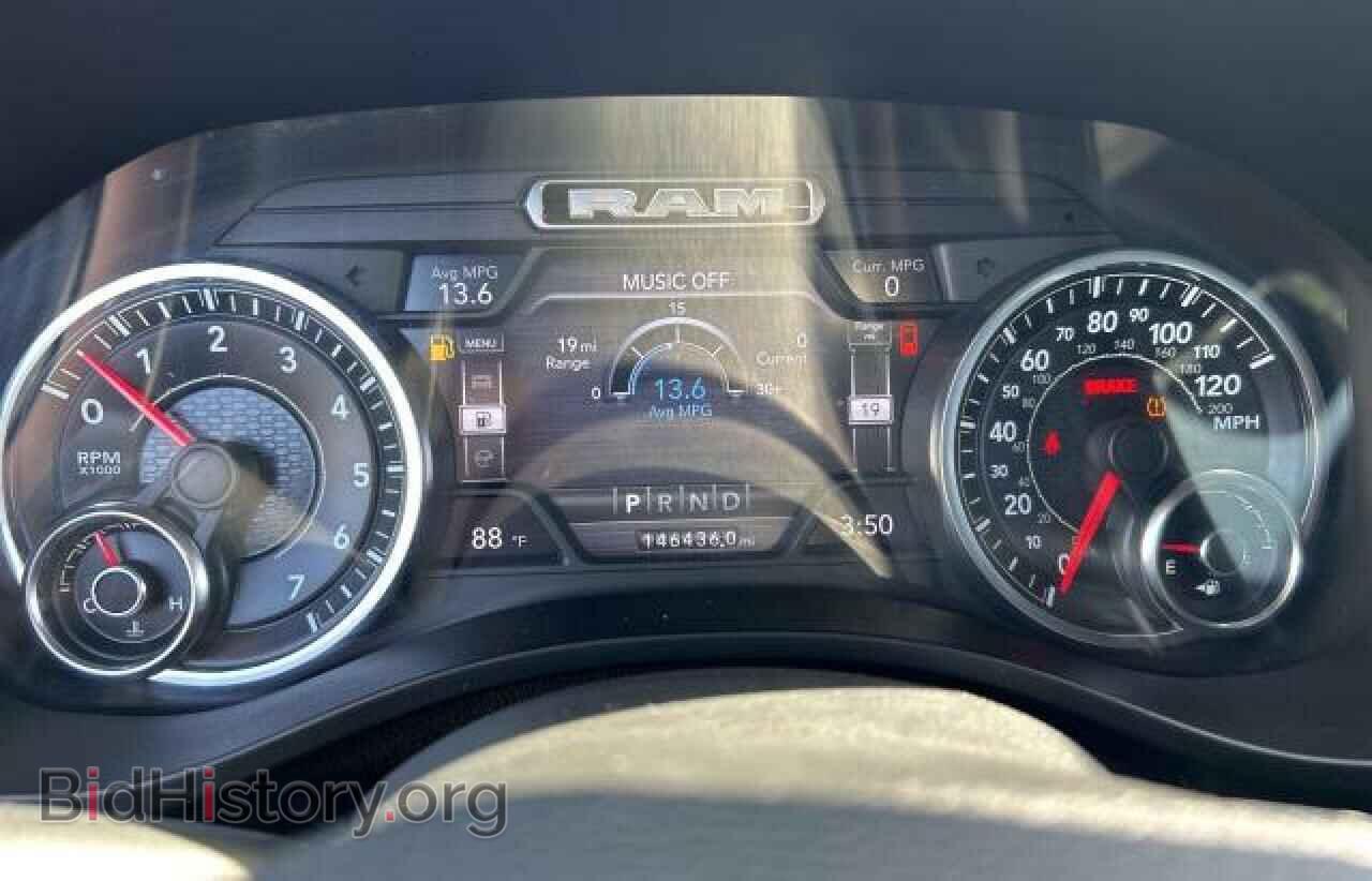 2019 RAM 1500 - VIN: 1C6SRFFT2KN739595 - Фото 8