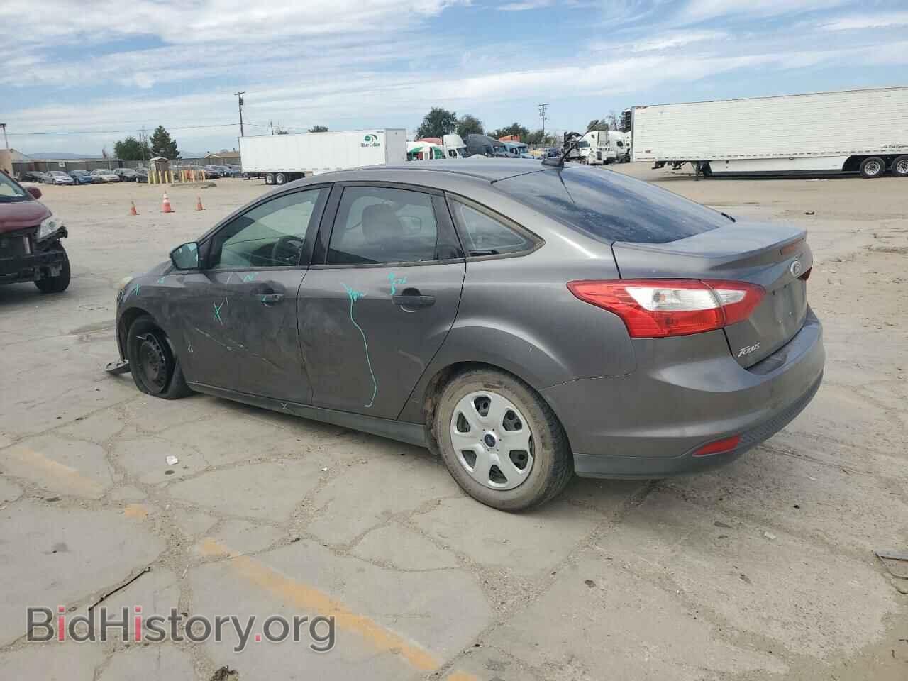 2013 FORD FOCUS - VIN: 1FADP3E20DL132159 - Фото 2