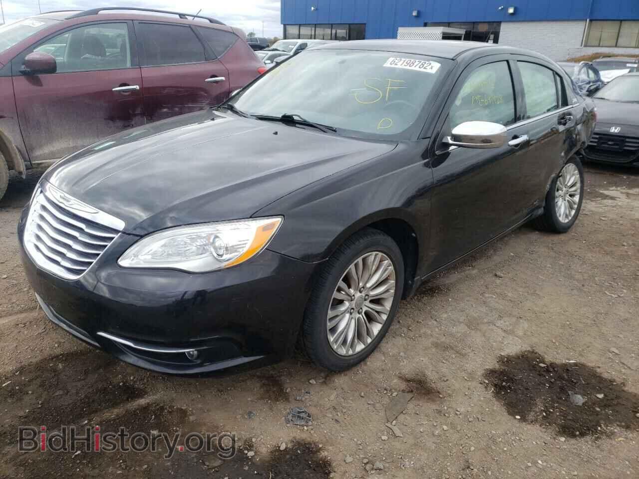 2012 CHRYSLER 200 - VIN: 1C3CCBCB7CN210751 - Фото 2