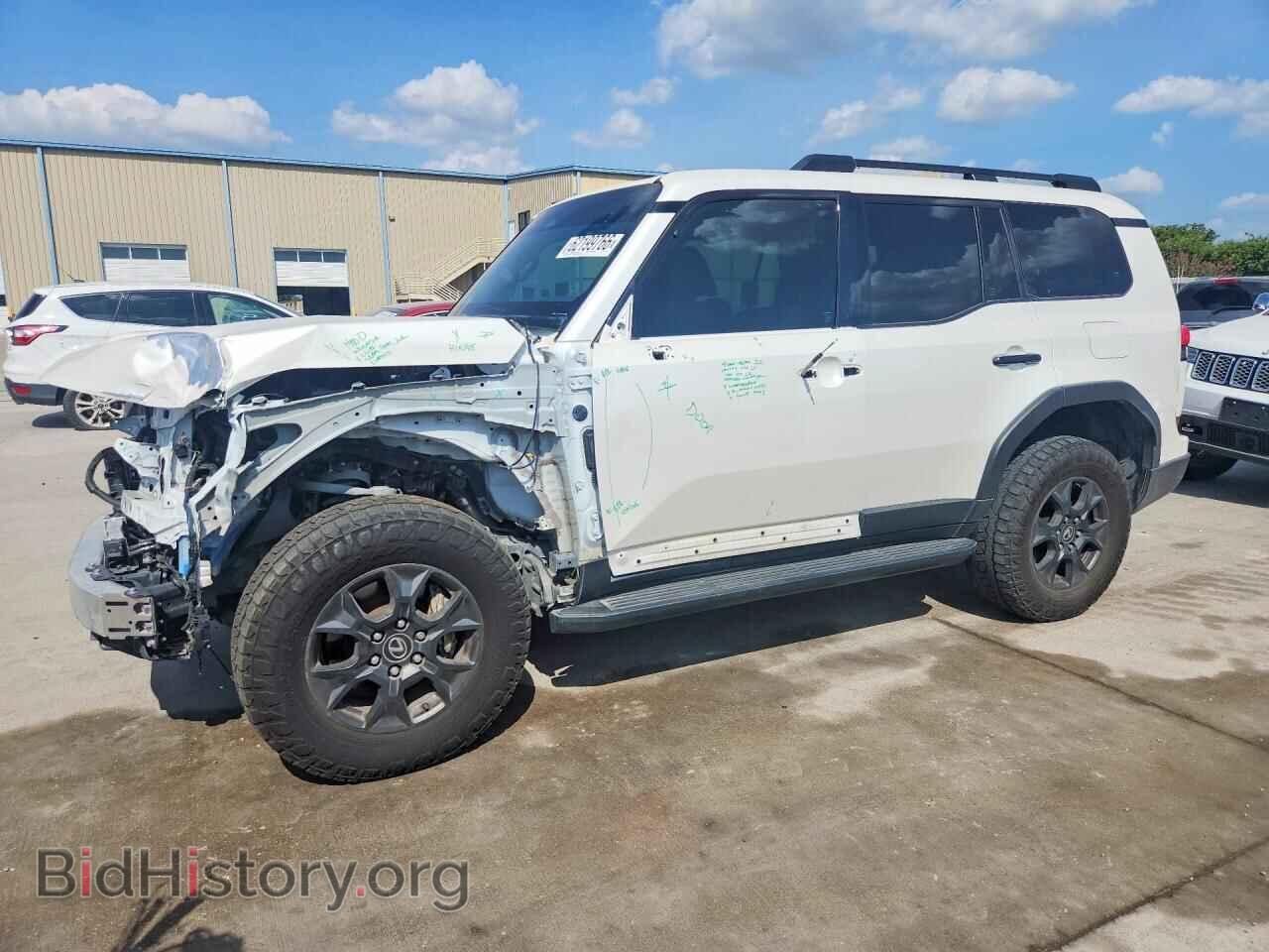 Фотография JTJTBCDX7R5009159 - LEXUS GX 2024