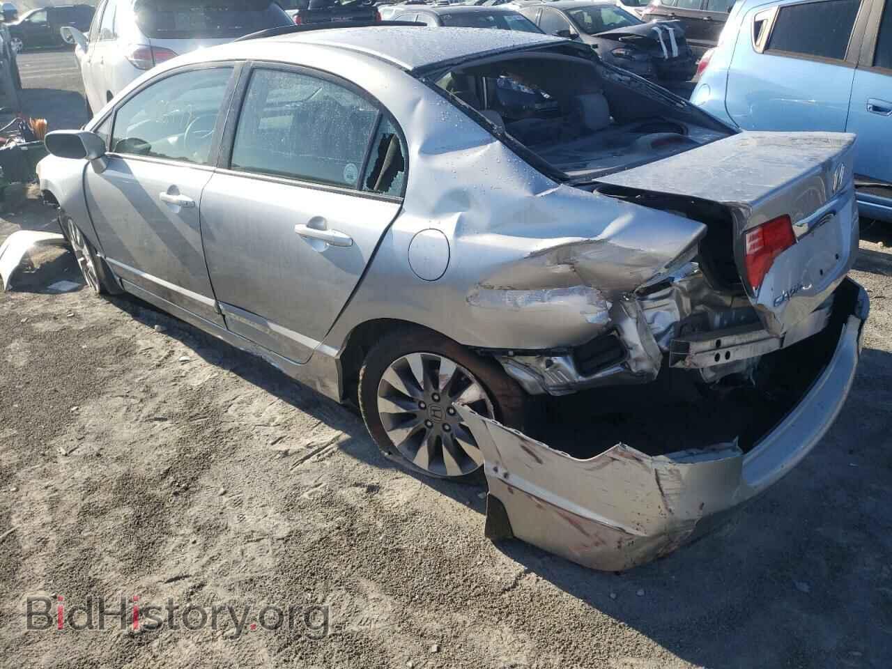2010 HONDA CIVIC - VIN: 19XFA1F87AE021379 - Фото 3